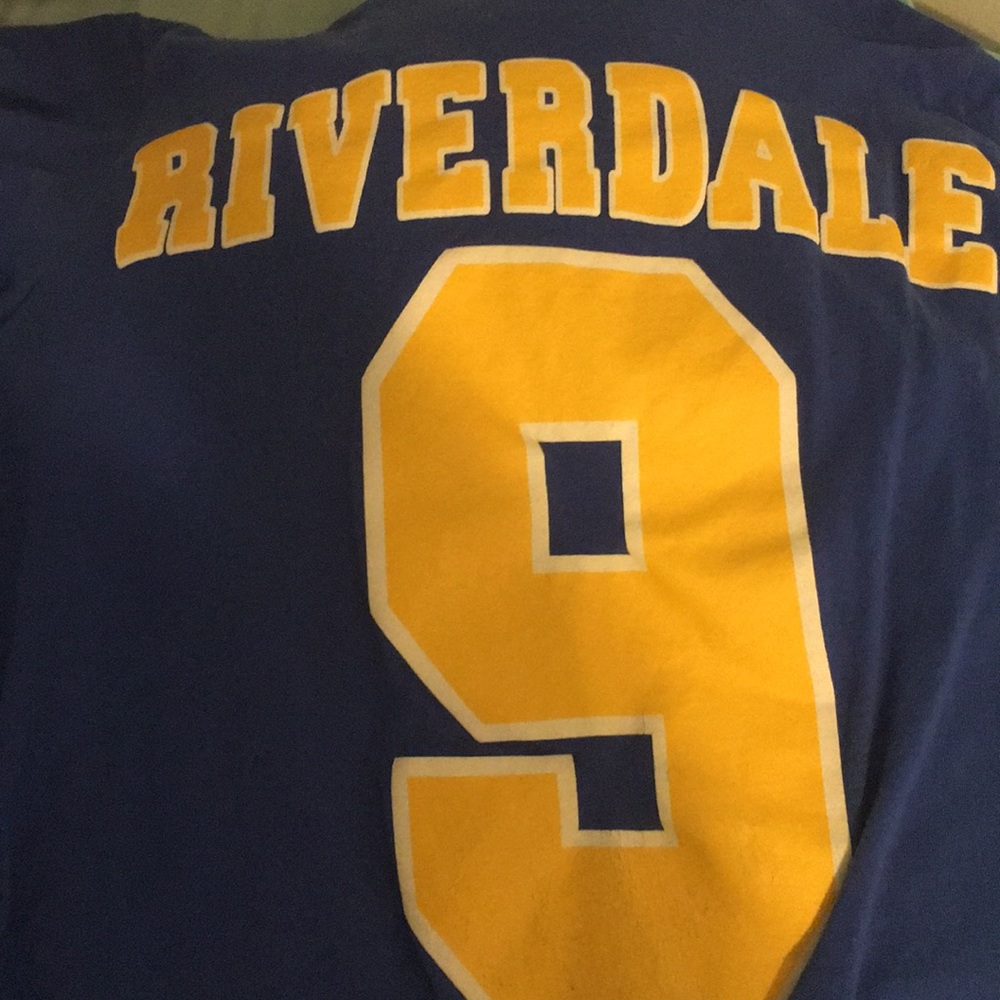 A riverdale t shirt